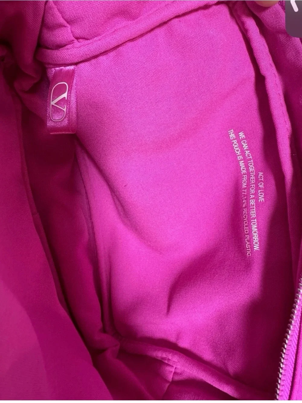 Valentino Beauty Pink Pouch new cosmetic bag.